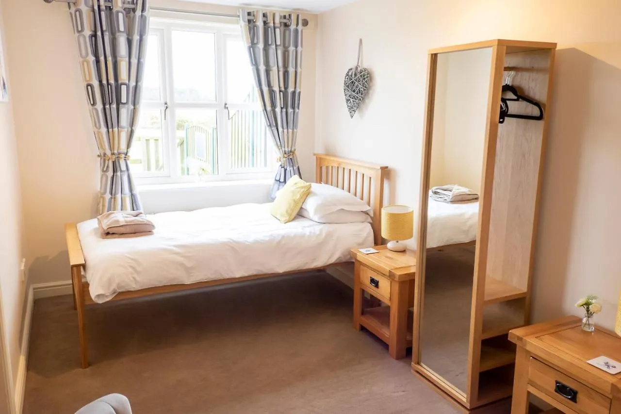 Grange Farm Cottages Wressell Ferienhaus